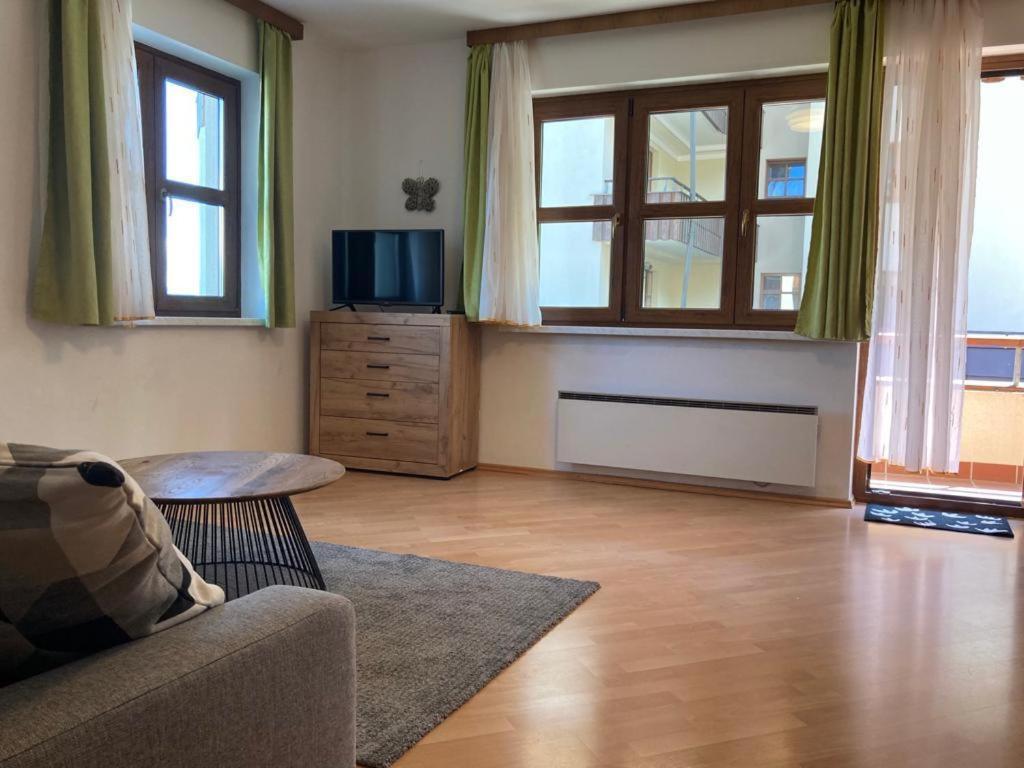 Carinthia Apartmany Хермагор Екстериор снимка