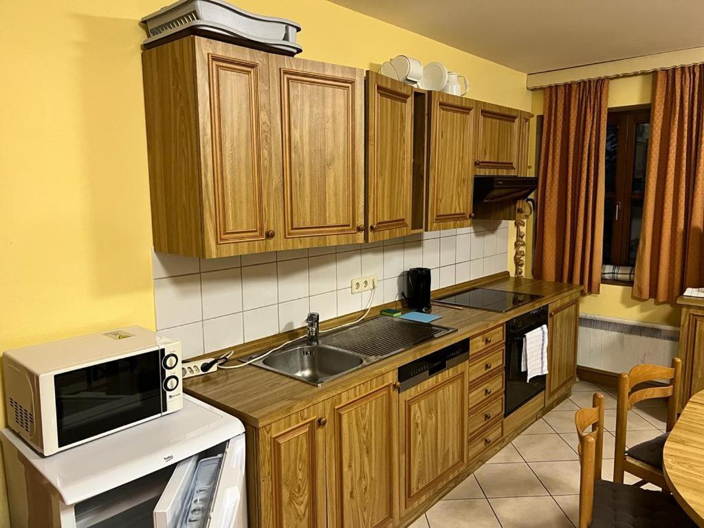 Carinthia Apartmany Хермагор Екстериор снимка